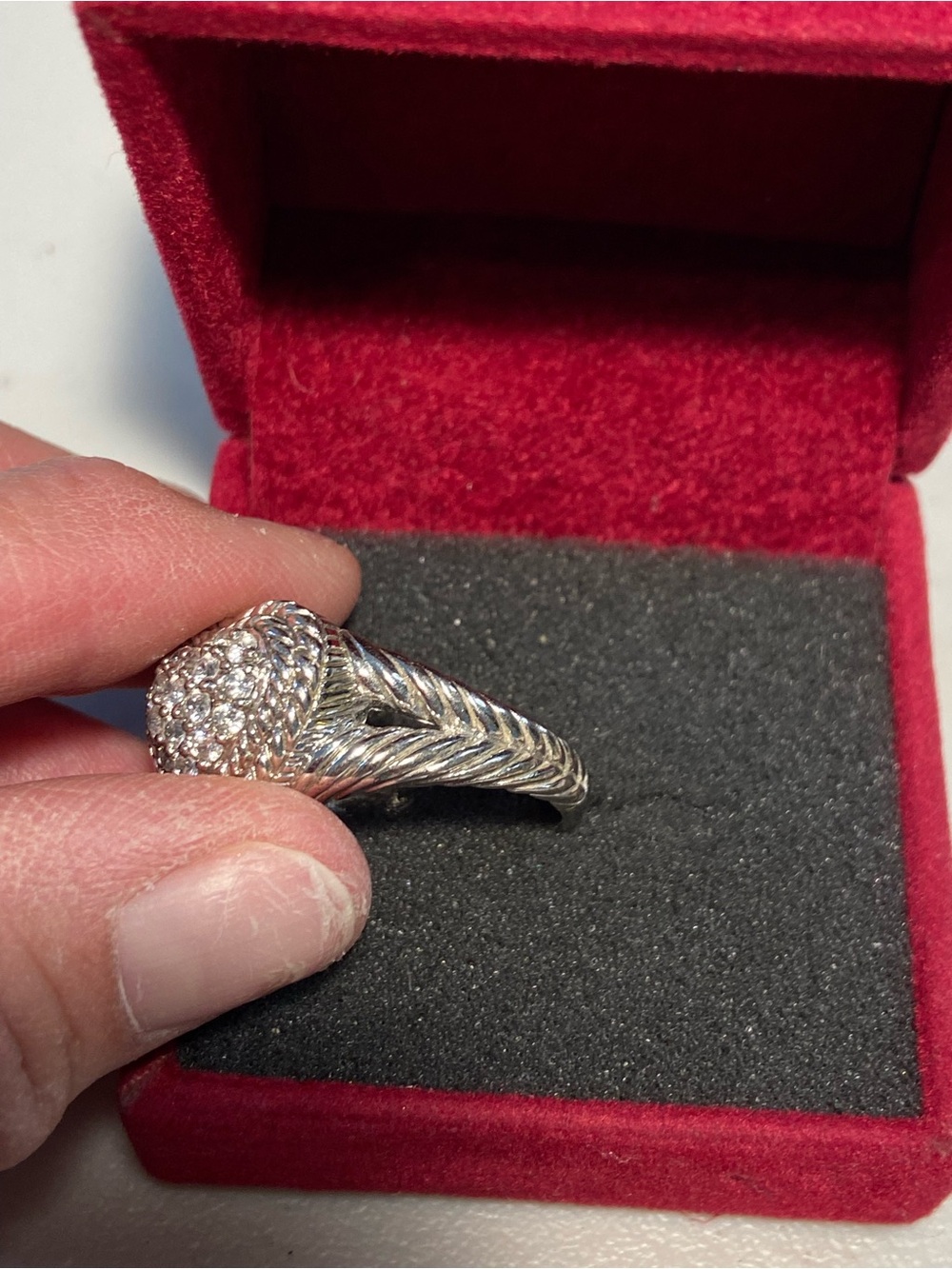 Judith Ripka Sterling Silver Heart Pavé CZ Statement Ring - Women's SZ 11 - Picture 2 of 9